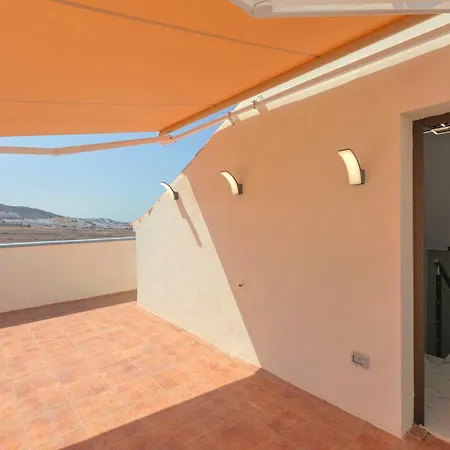 Feriehus Adosado Sara En Fanabe