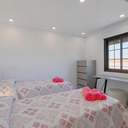 Hébergement de vacances Adosado Sara En Fanabe *