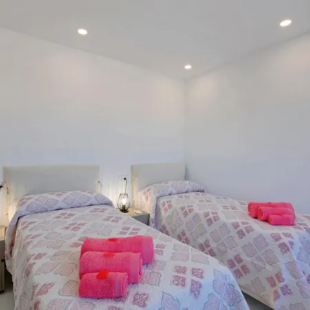 Feriehus Adosado Sara En Fanabe Costa Adeje (Tenerife)